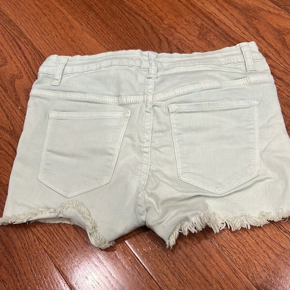 Jean shorts. - Picture 4 of 4